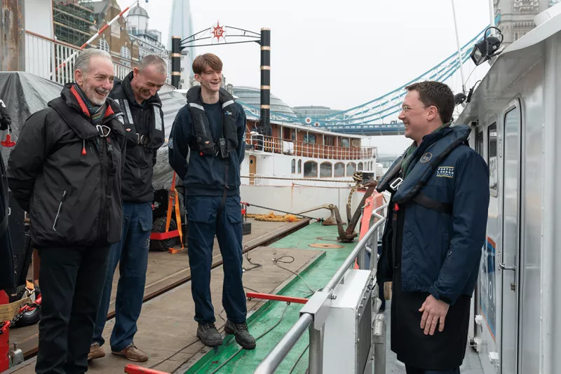 Thames workers Derek Mann, Dave Arnold and Riess Ballard meet the minister, Robert Courts MP at Butler’s Wharf 
